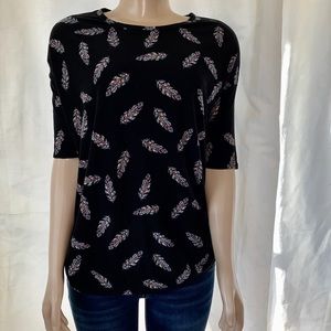 New Lularoe feather Irma